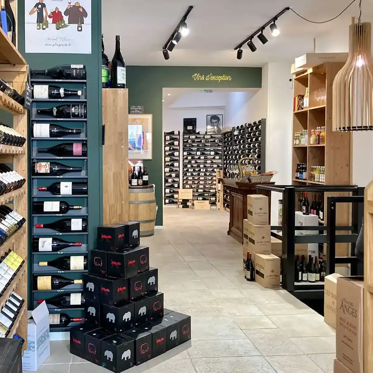 Site vitrine d'un caviste de proximité à Lille avec agenda des dégustations, coups de cœur du moment et inscription newsletter